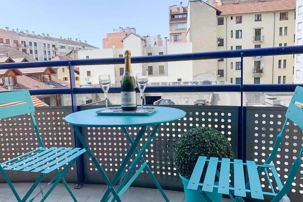 La Pepite D'Annecy - Hyper Centre & Au Calme & Balcon Apartment France